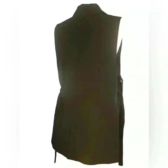 Zara black sleeveless blazer with split missing button - Picture 3 of 4